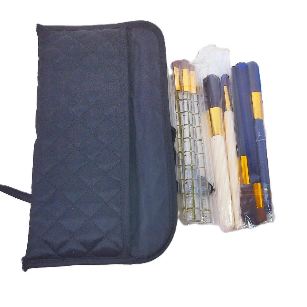 Vintage Estee Lauder Make Up Brush Lot With Pouch Navy White Gold Plaid Set of 3